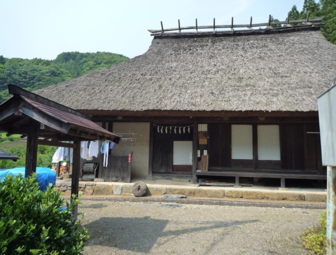 写真3 門在家住宅