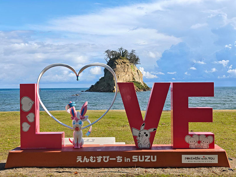 �u�j���t�B�A with LOVE�v���j�������g
