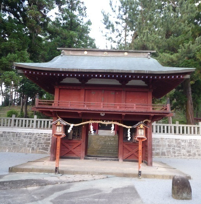 写真1 市川大門町 一宮浅間神社(2010年2月井上撮影)