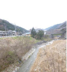 写真9 国道20号笹子川橋から見た現況(2019年4月,井上撮影)